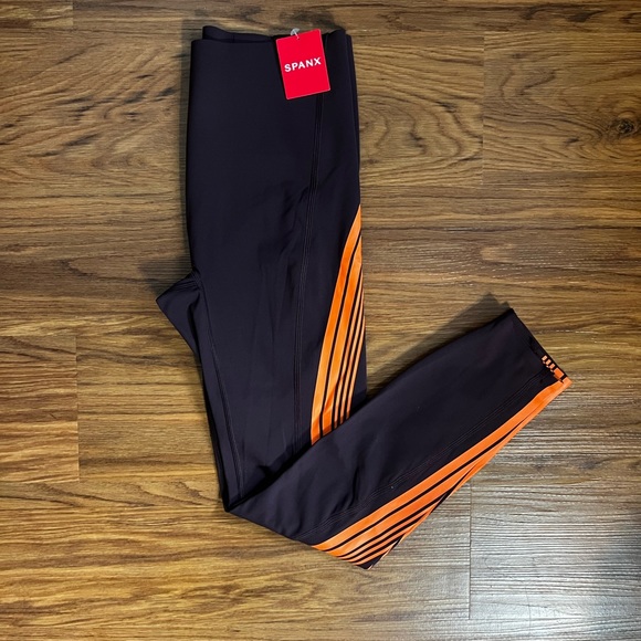 NWT* SPANX EveryWear Contour Stripe 7/8 Wine Orange Leggings Size S